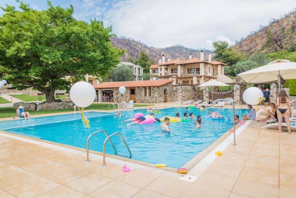 Hotel Kaminos Evia Límni Esterno foto